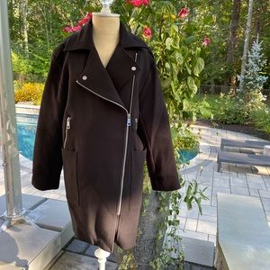H & M  coat - EXCELLENT  condition